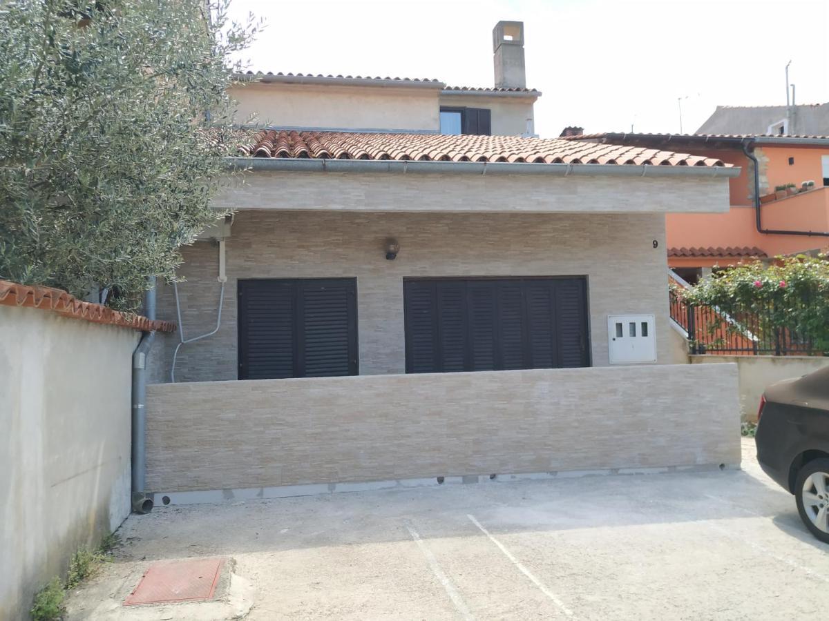 Apartmani Zlatko PUY Exterior foto